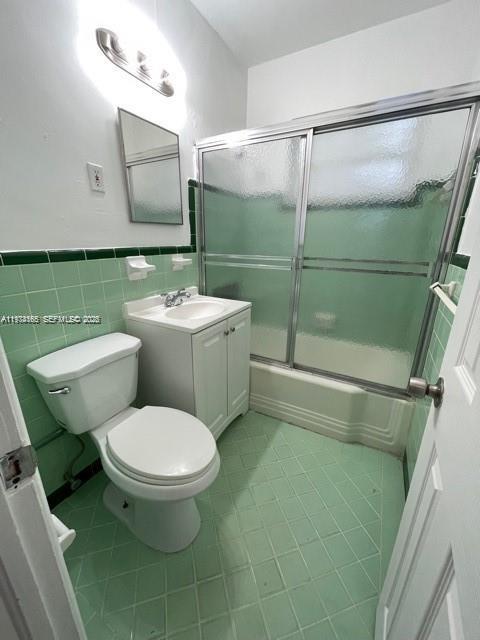   /  3596 кв.футов $ 2026-03-01 0 Фото