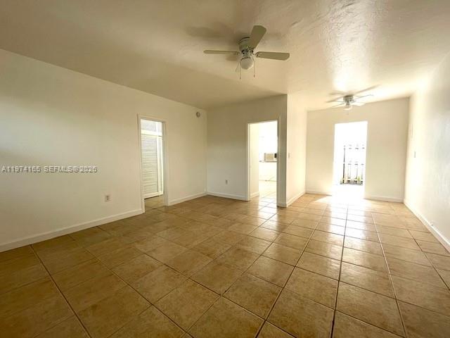   /  3596 кв.футов $ 2026-03-01 0 Фото