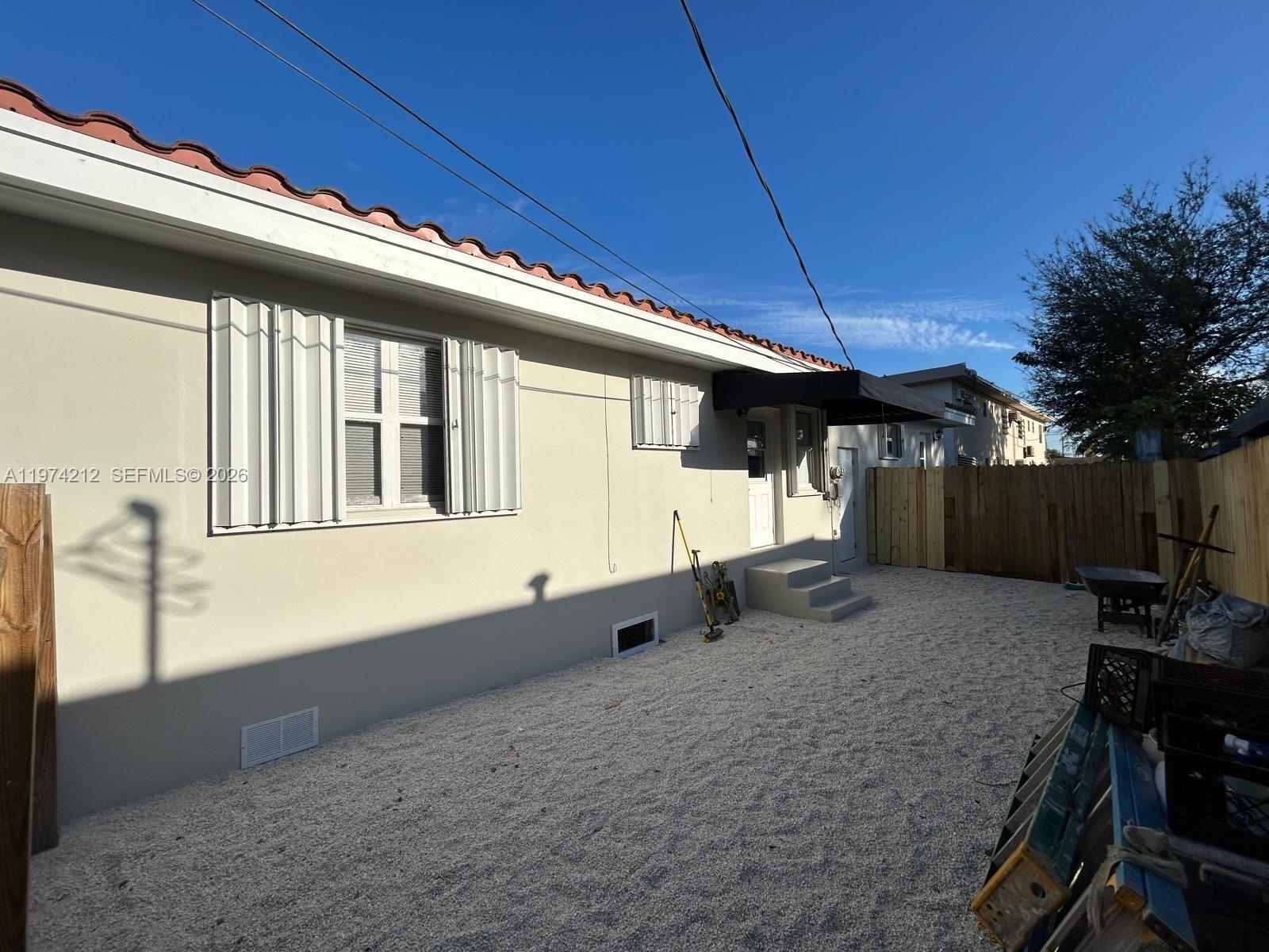   /  1296 кв.футов $ 2026-03-01 0 Фото