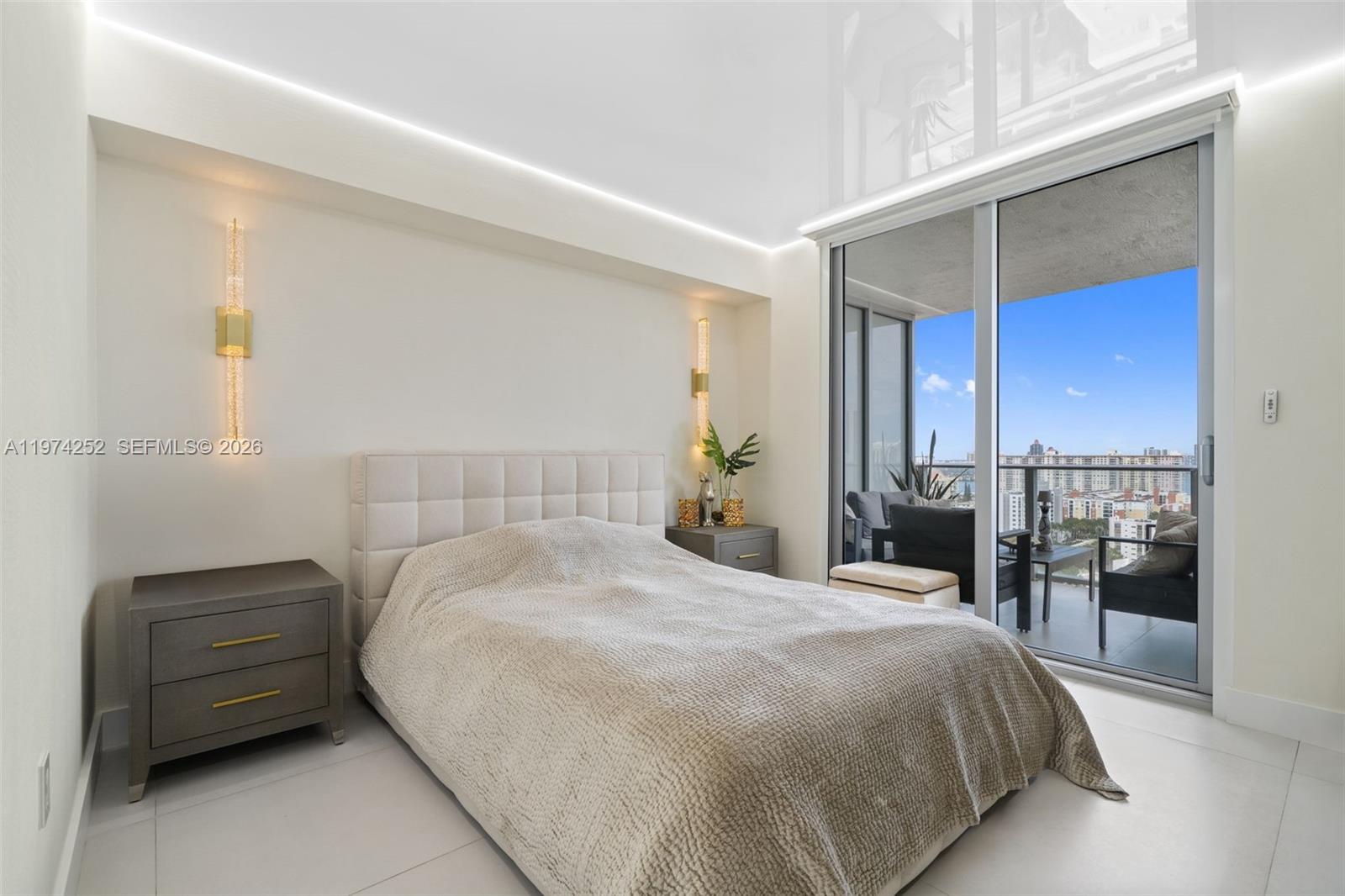 See details 4-2003 2 / 3 1524 sq. ft. $ 2026-03-01 0 Photo