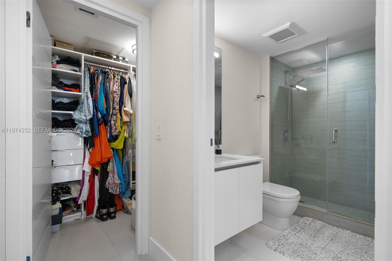 See details 4-2003 2 / 3 1524 sq. ft. $ 2026-03-01 0 Photo