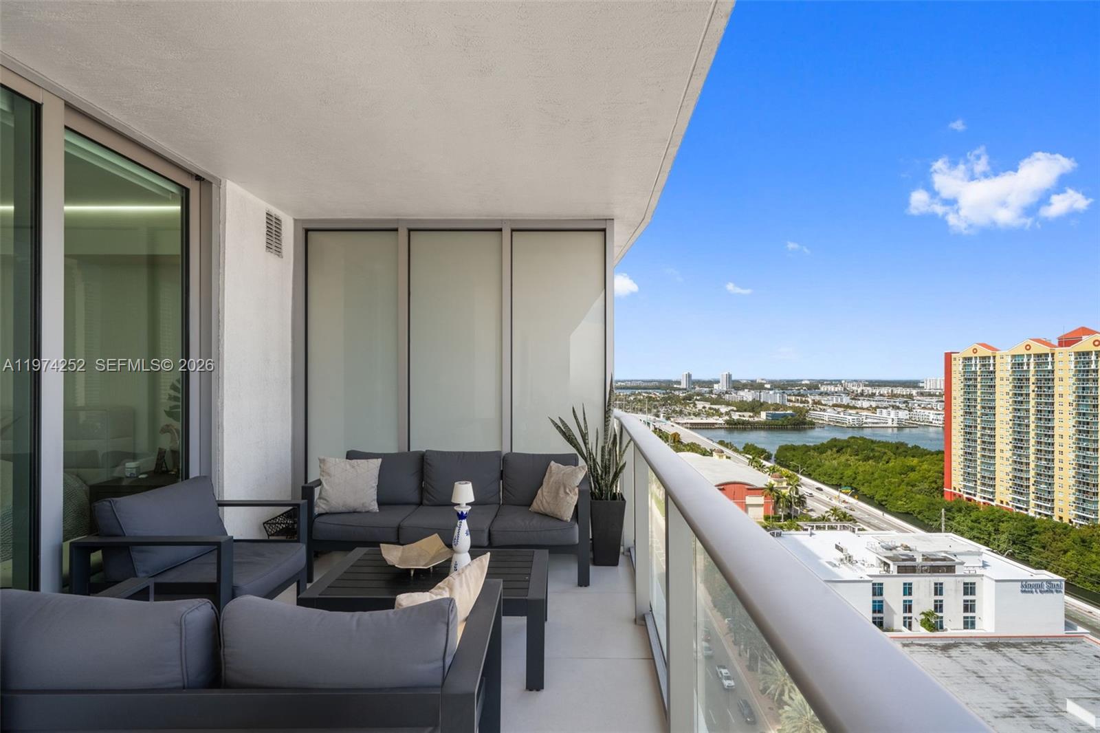 See details 4-2003 2 / 3 1524 sq. ft. $ 2026-03-01 0 Photo