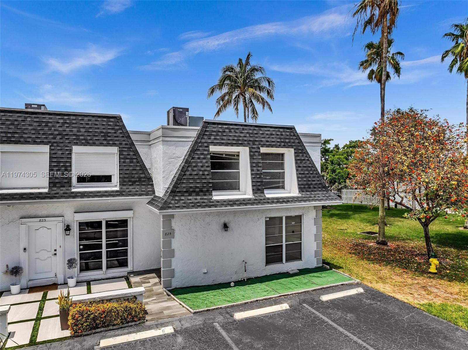 Photo of 825 26th Ave (825), Hallandale Beach, Florida, 33009 -