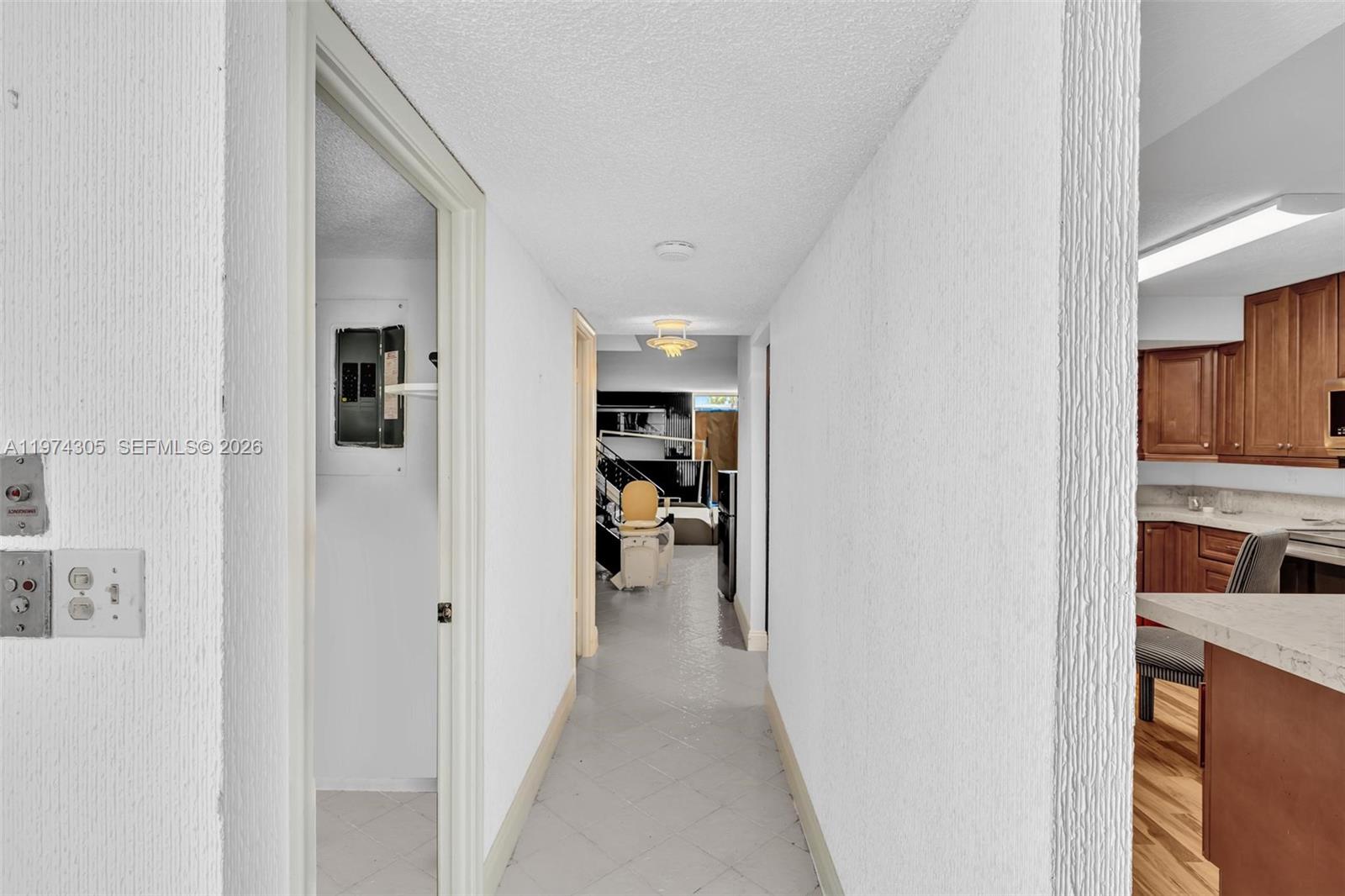 Photo of 825 26th Ave (825), Hallandale Beach, Florida, 33009 -