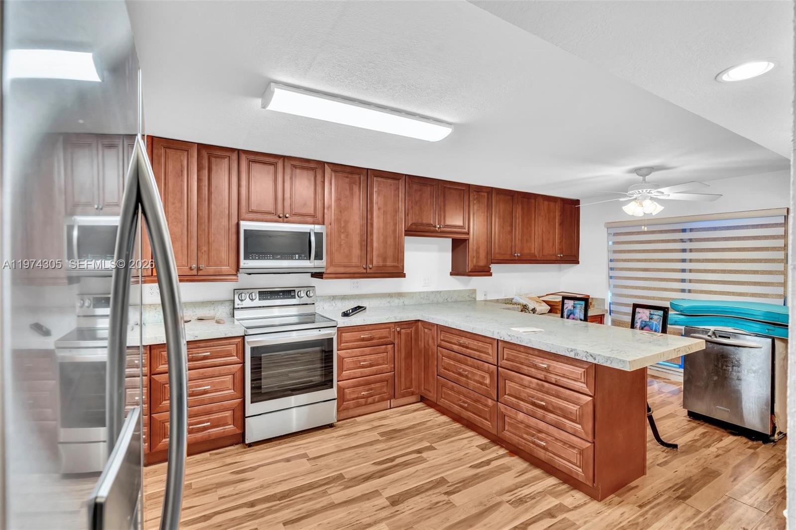 Photo of 825 26th Ave (825), Hallandale Beach, Florida, 33009 -