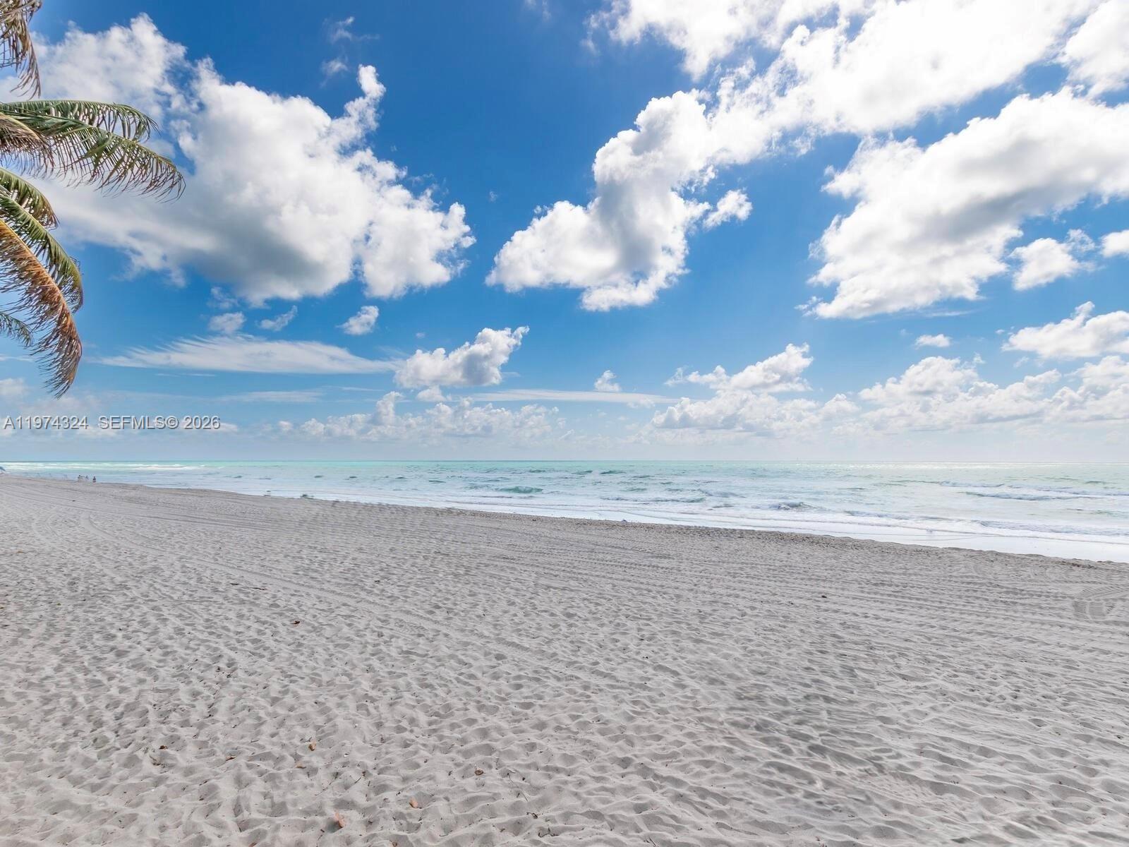 Photo of 3001 Ocean Dr #1233, Hollywood, Florida, 33019 -