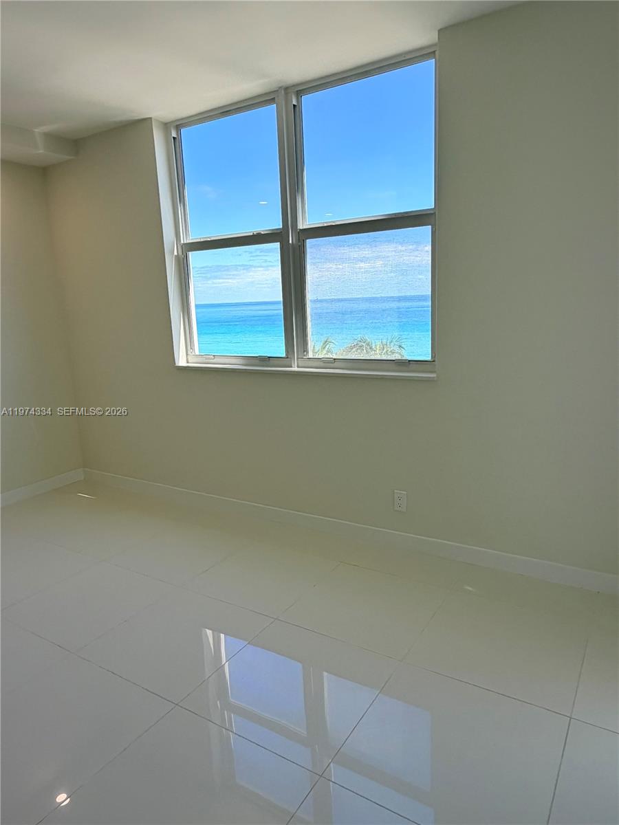 Photo of 3001 Ocean Dr  #511, Hollywood, Florida, 33019 - 