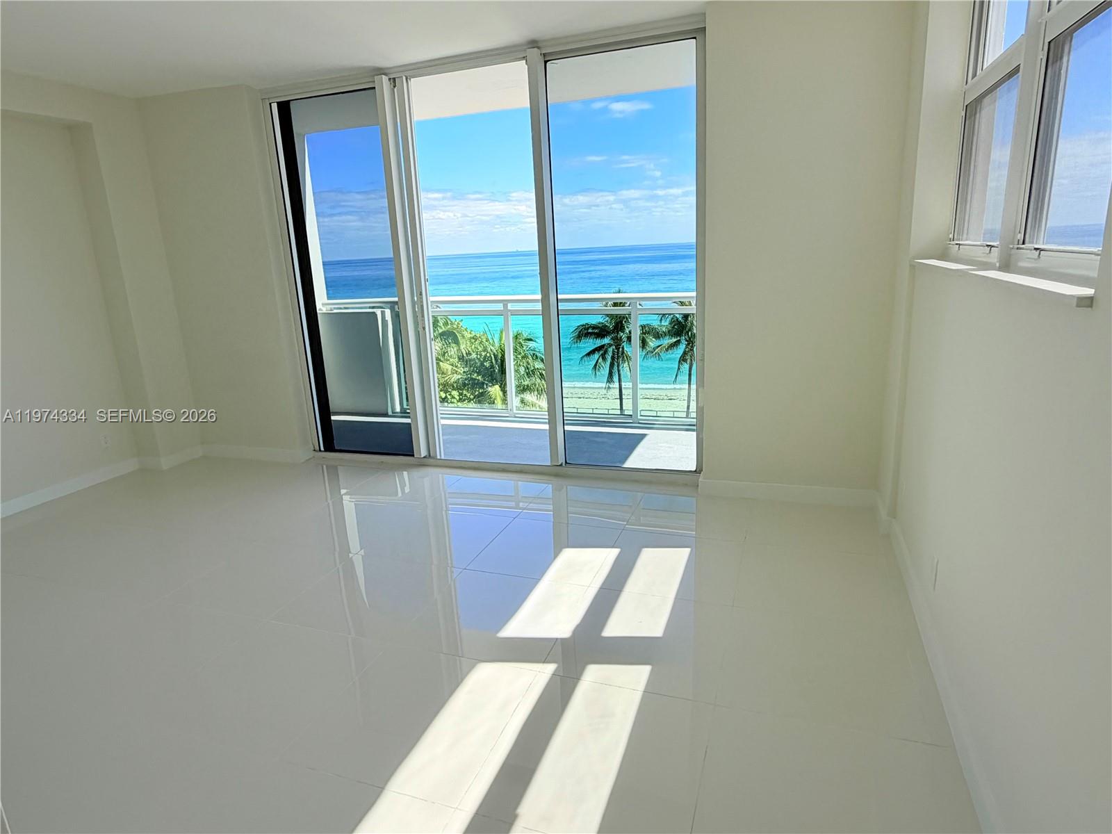 Photo of 3001 Ocean Dr  #511, Hollywood, Florida, 33019 - 