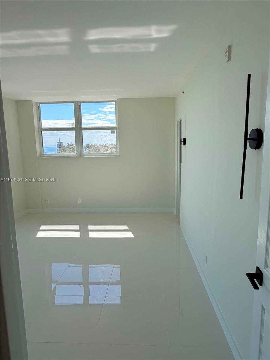 Photo of 3001 Ocean Dr  #511, Hollywood, Florida, 33019 - 