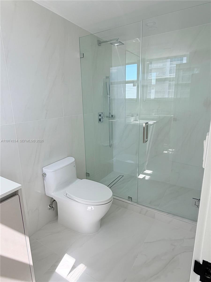 Photo of 3001 Ocean Dr  #511, Hollywood, Florida, 33019 - 