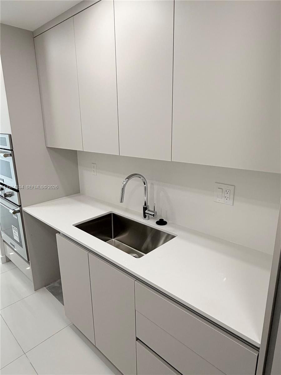 Photo of 3001 Ocean Dr  #511, Hollywood, Florida, 33019 - 