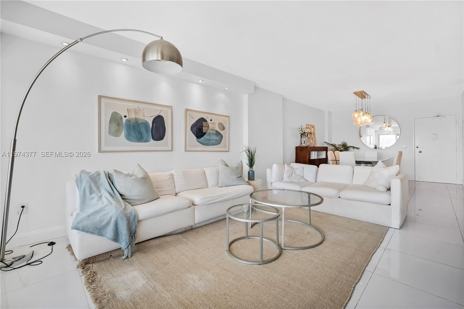 PHJ 2 / 2 1240 sq. ft. $ 2026-03-02 0 foto