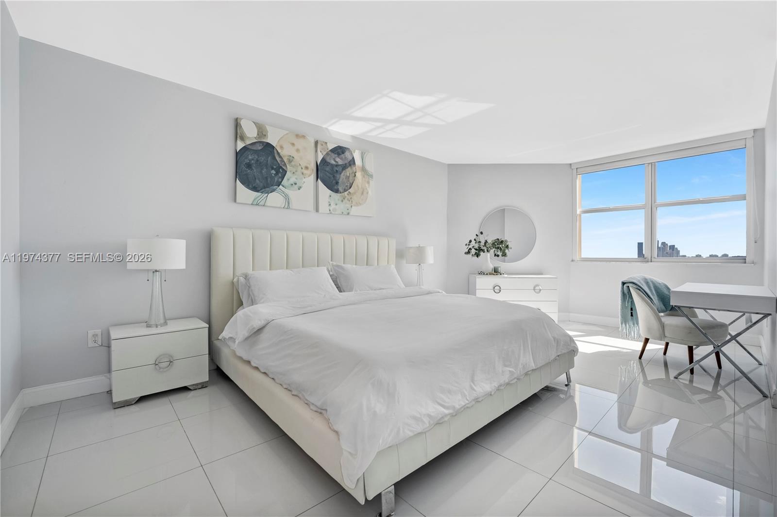 PHJ 2 / 2 1240 sq. ft. $ 2026-03-02 0 foto