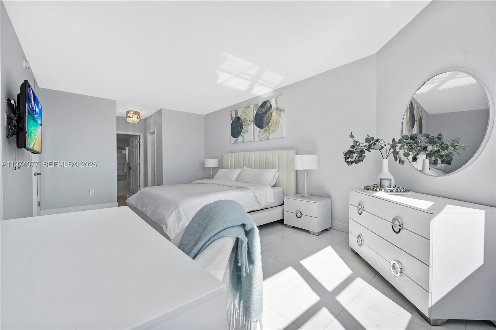 PHJ 2 / 2 1240 sq. ft. $ 2026-03-02 0 foto