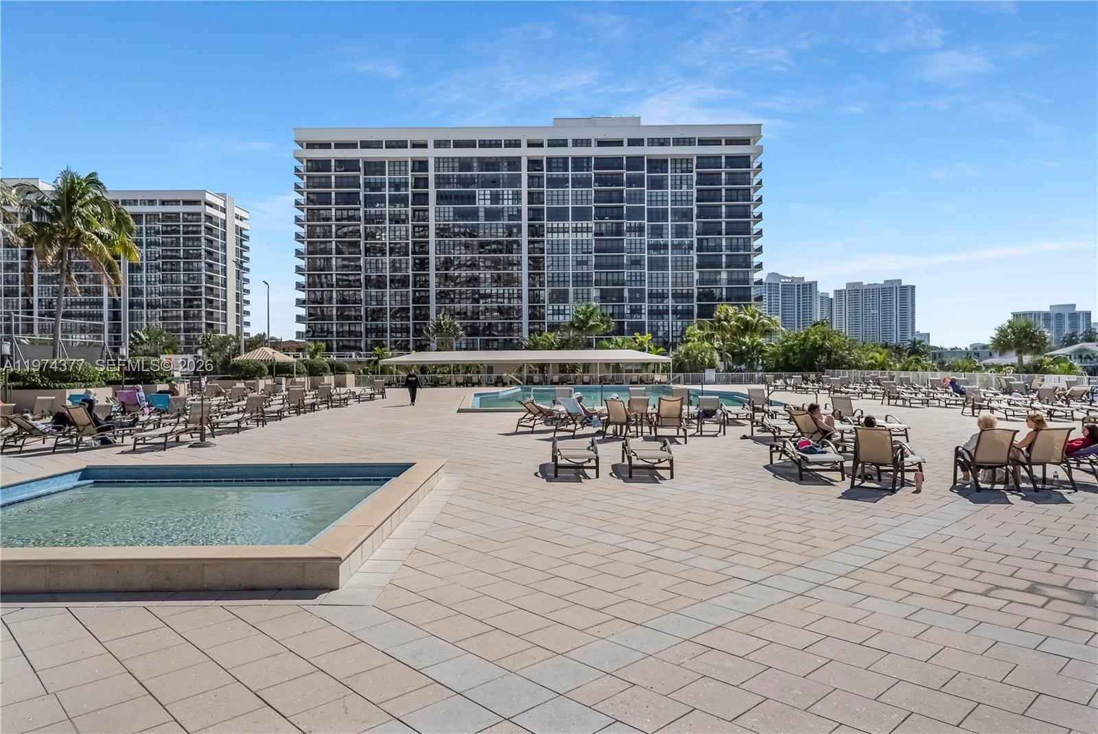 PHJ 2 / 2 1240 sq. ft. $ 2026-03-02 0 foto