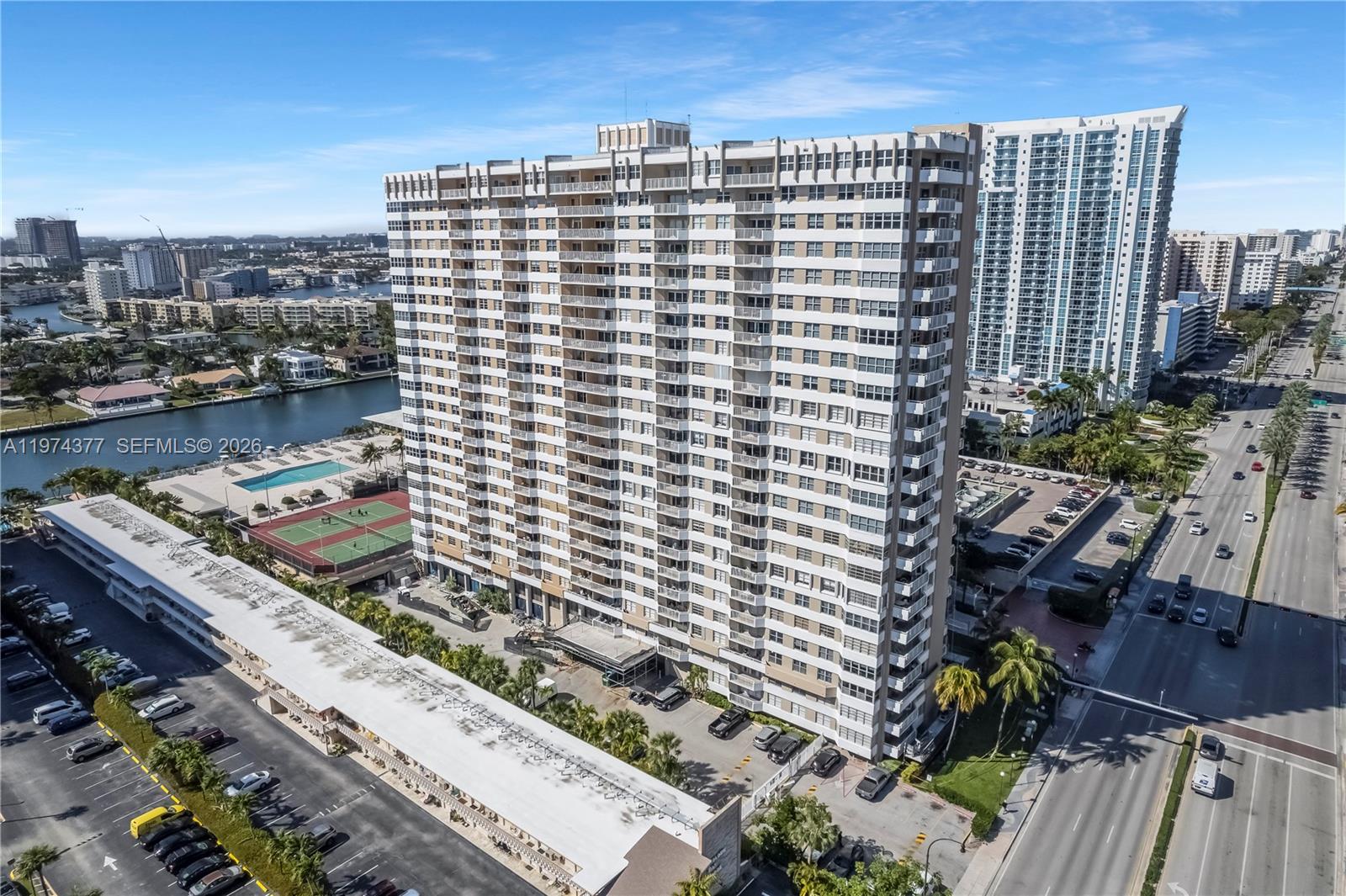 PHJ 2 / 2 1240 sq. ft. $ 2026-03-02 0 foto