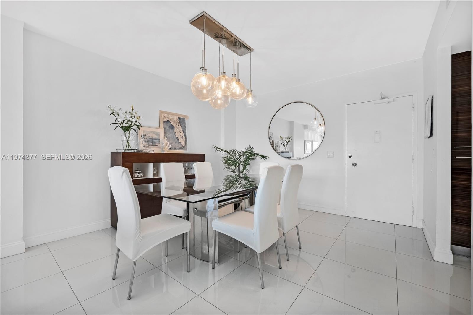 PHJ 2 / 2 1240 sq. ft. $ 2026-03-02 0 foto