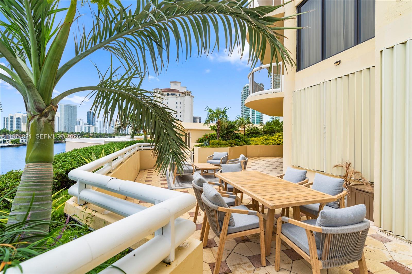 Photo of 20191 Country Club Dr  #407, Aventura, Florida, 33180 - 