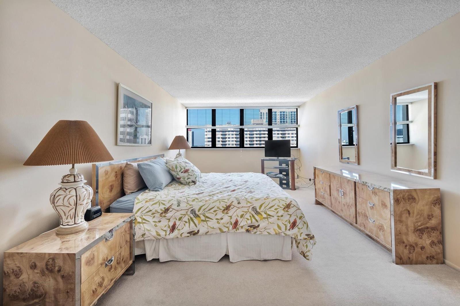 Photo of 2017 Ocean  #Ph1, Hallandale Beach, Florida, 33009 - Photo 27