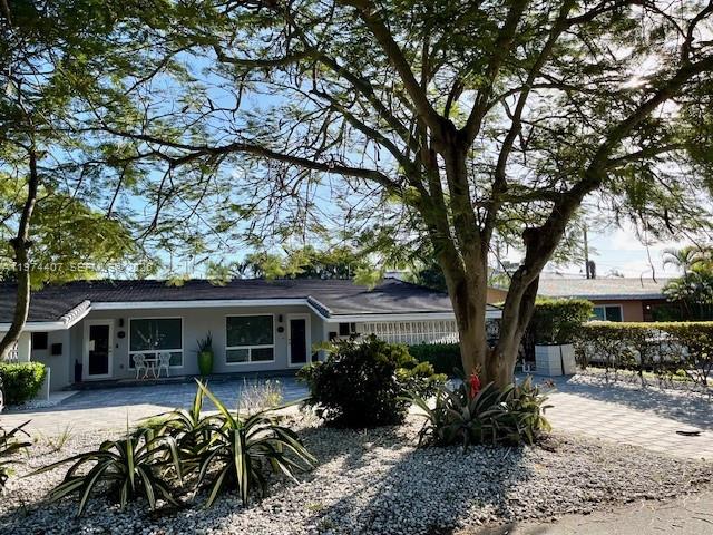   /  2734 sq. ft. $ 2026-03-02 0 foto