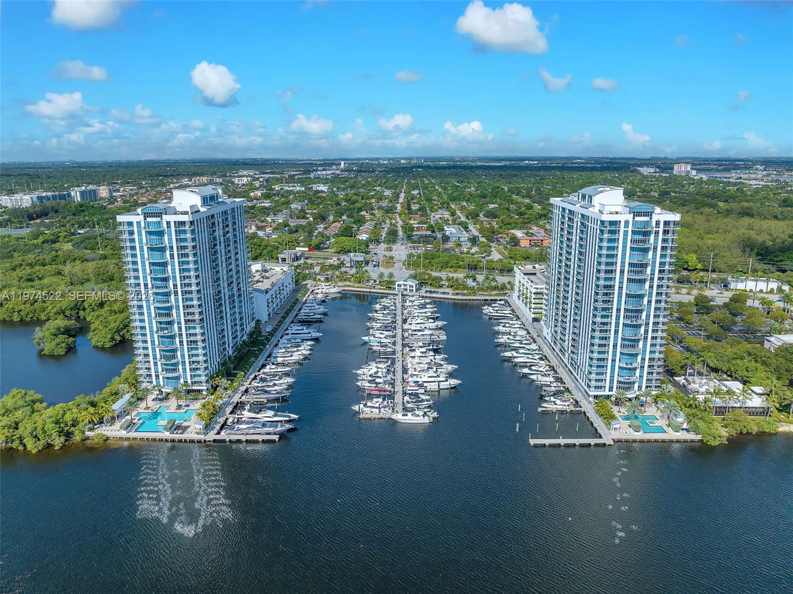 Photo of 17111 Biscayne Blvd #411, North Miami Beach, Florida, 33160 -
