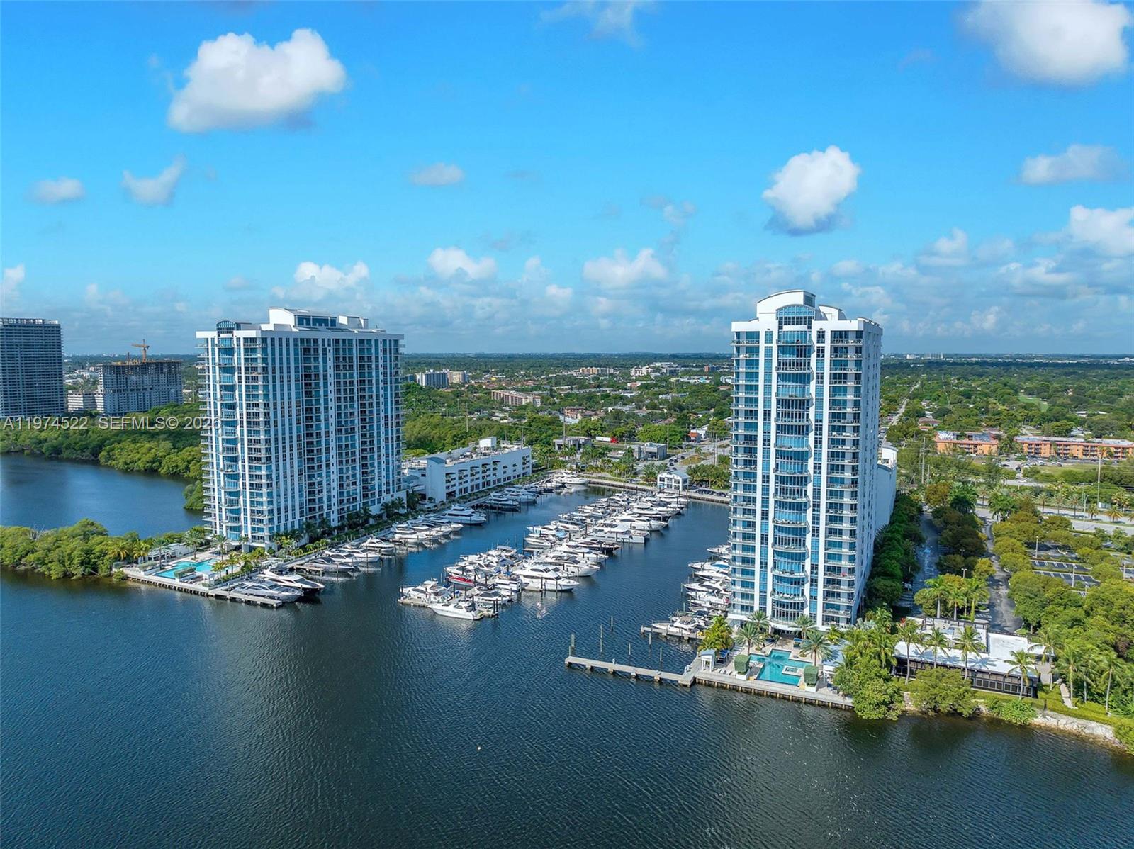 Photo of 17111 Biscayne Blvd #411, North Miami Beach, Florida, 33160 -