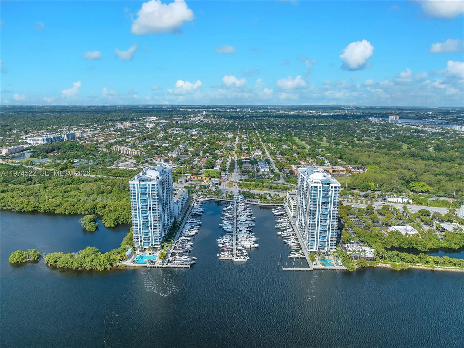 Photo of 17111 Biscayne Blvd #411, North Miami Beach, Florida, 33160 -