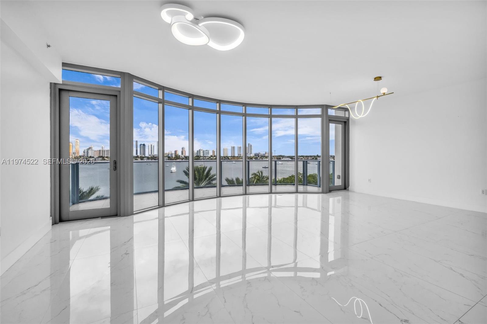 Photo of 17111 Biscayne Blvd #411, North Miami Beach, Florida, 33160 -