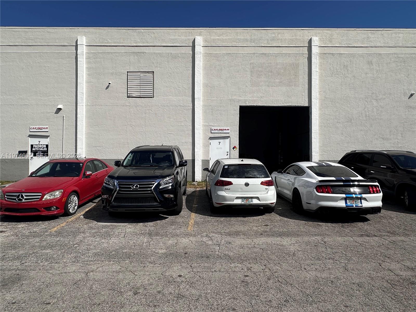 See details / sq. ft. $ 2026-03-02 0 Photo