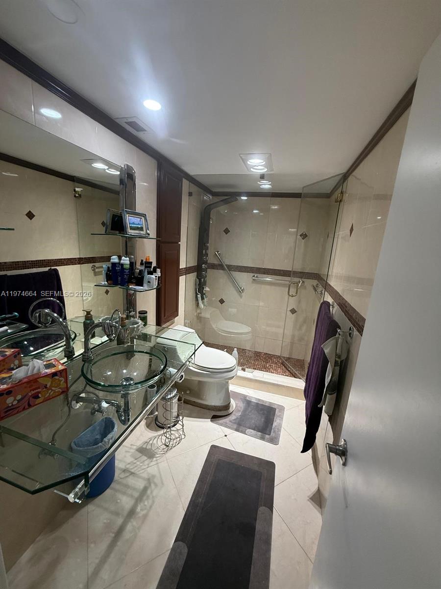 2106 3 / 3 1570 sq. ft. $ 2026-03-02 0 foto