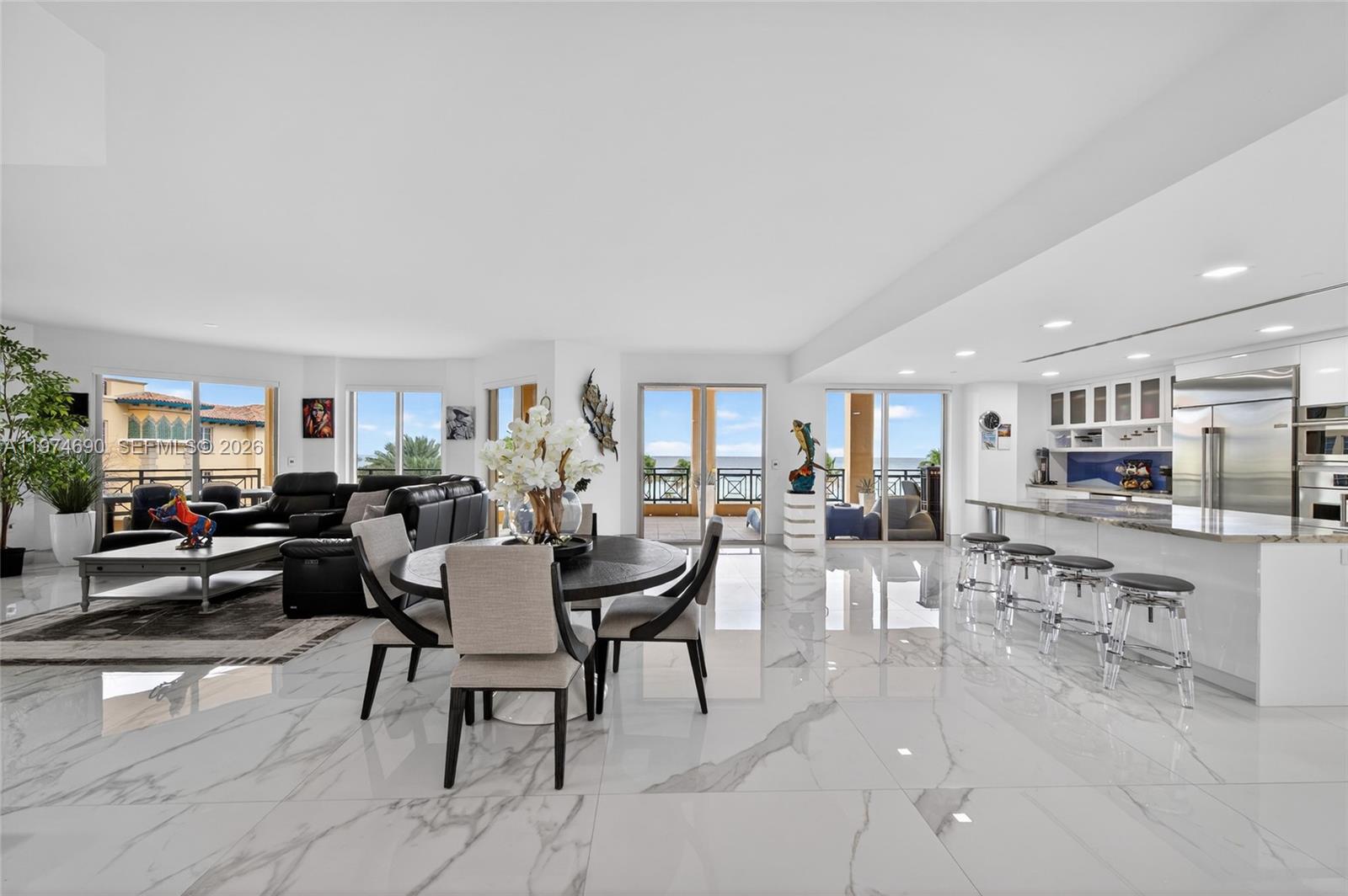 Photo of 3415 Ocean Dr  #401, Hollywood, Florida, 33019 - 