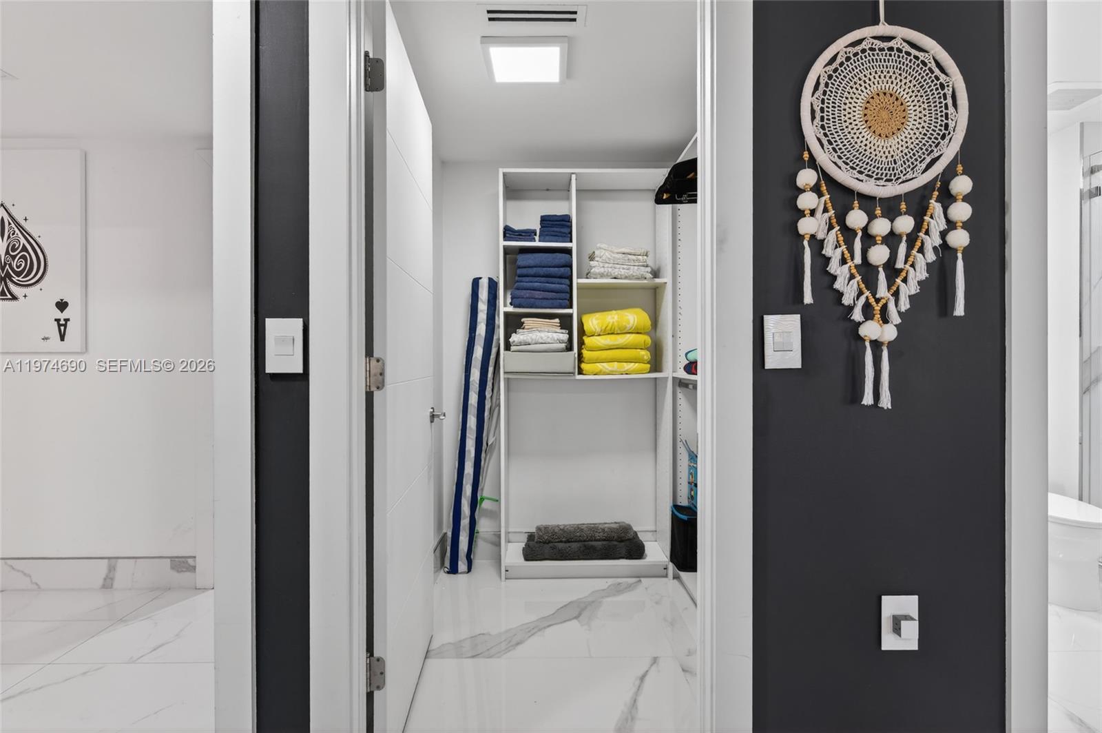 Photo of 3415 Ocean Dr  #401, Hollywood, Florida, 33019 - 