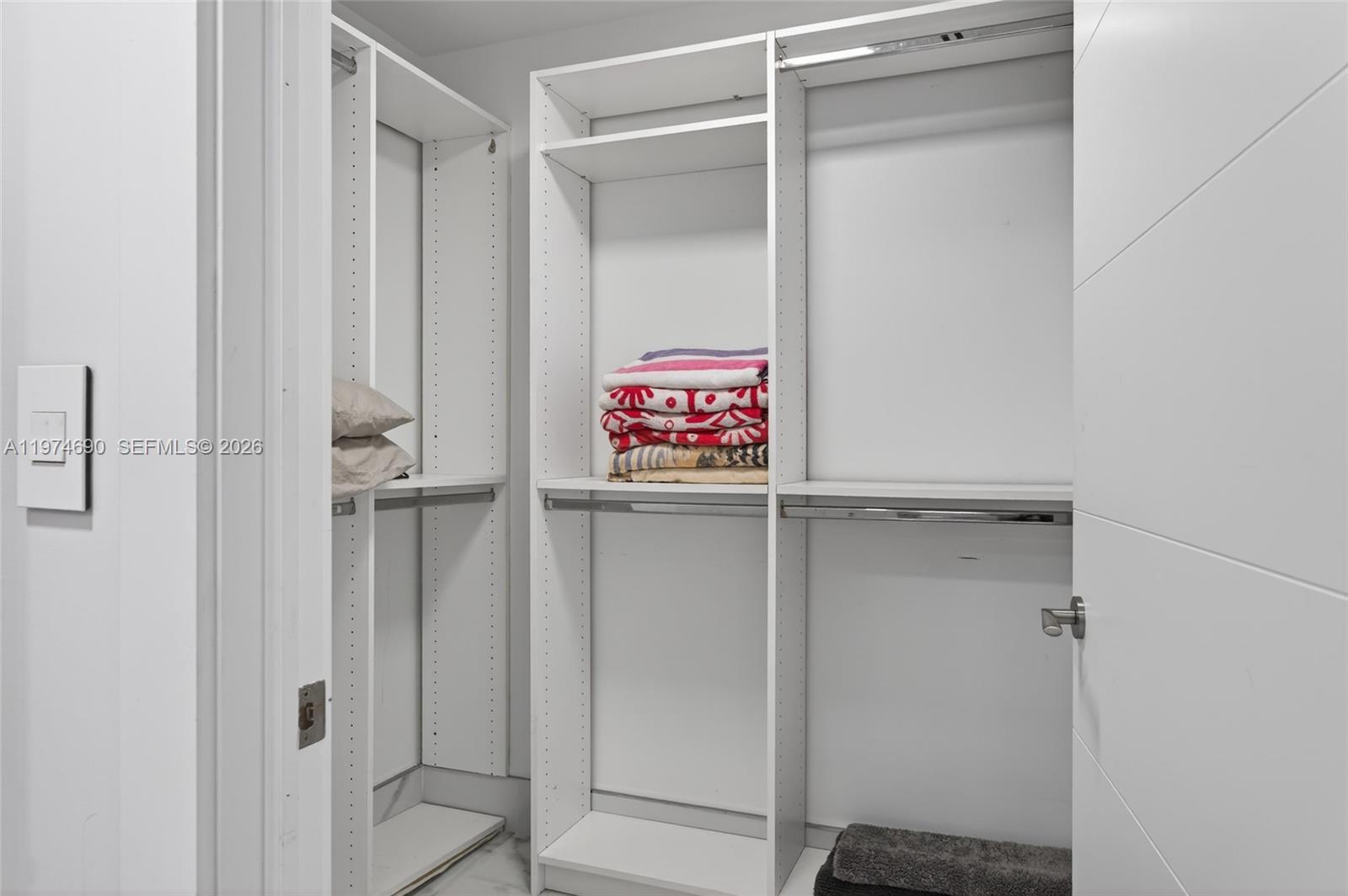 Photo of 3415 Ocean Dr  #401, Hollywood, Florida, 33019 - 