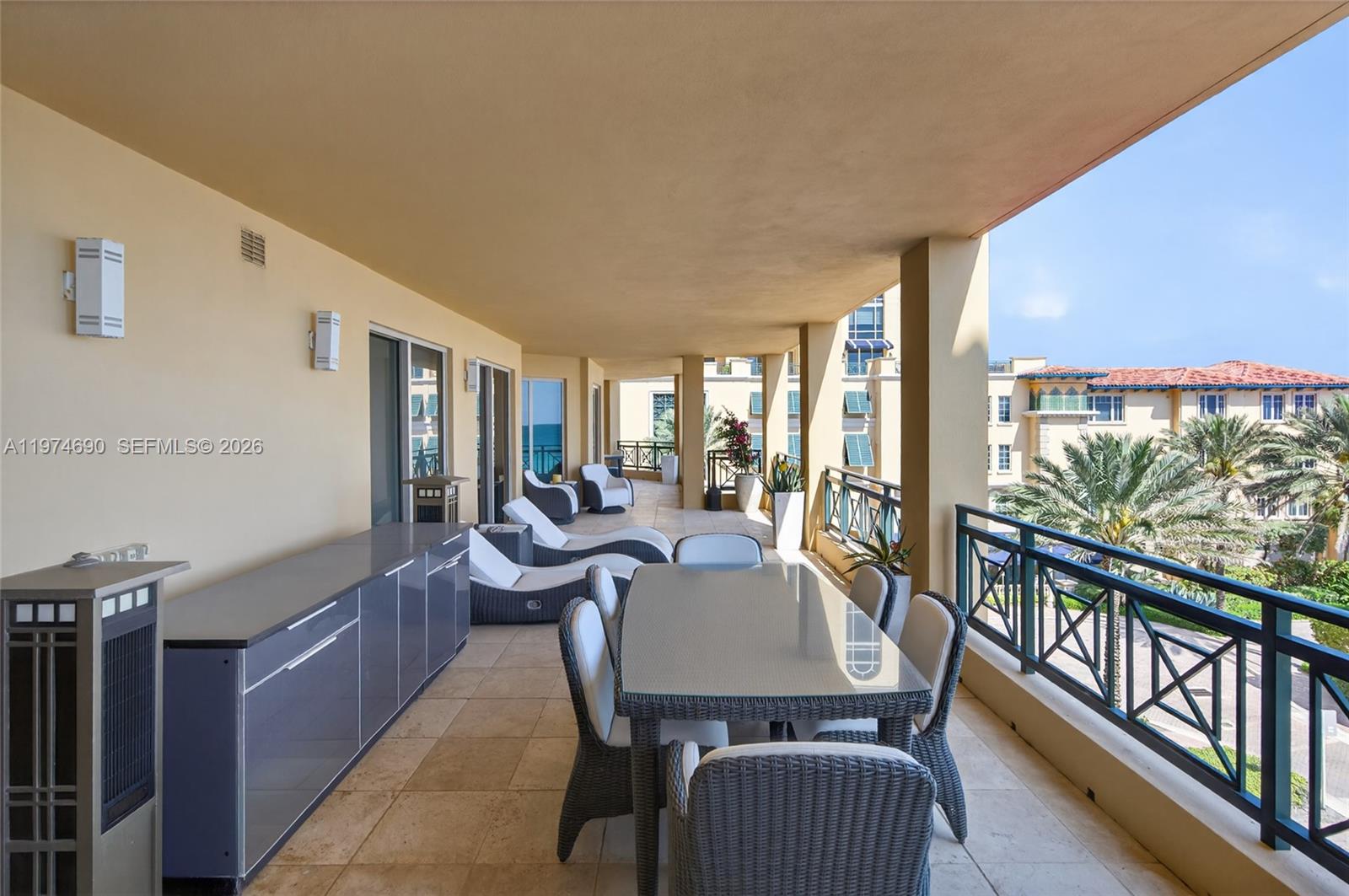 Photo of 3415 Ocean Dr  #401, Hollywood, Florida, 33019 - 