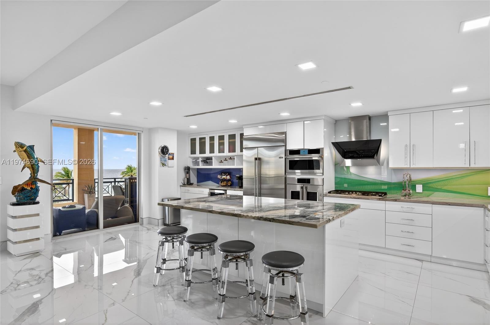 Photo of 3415 Ocean Dr  #401, Hollywood, Florida, 33019 - 