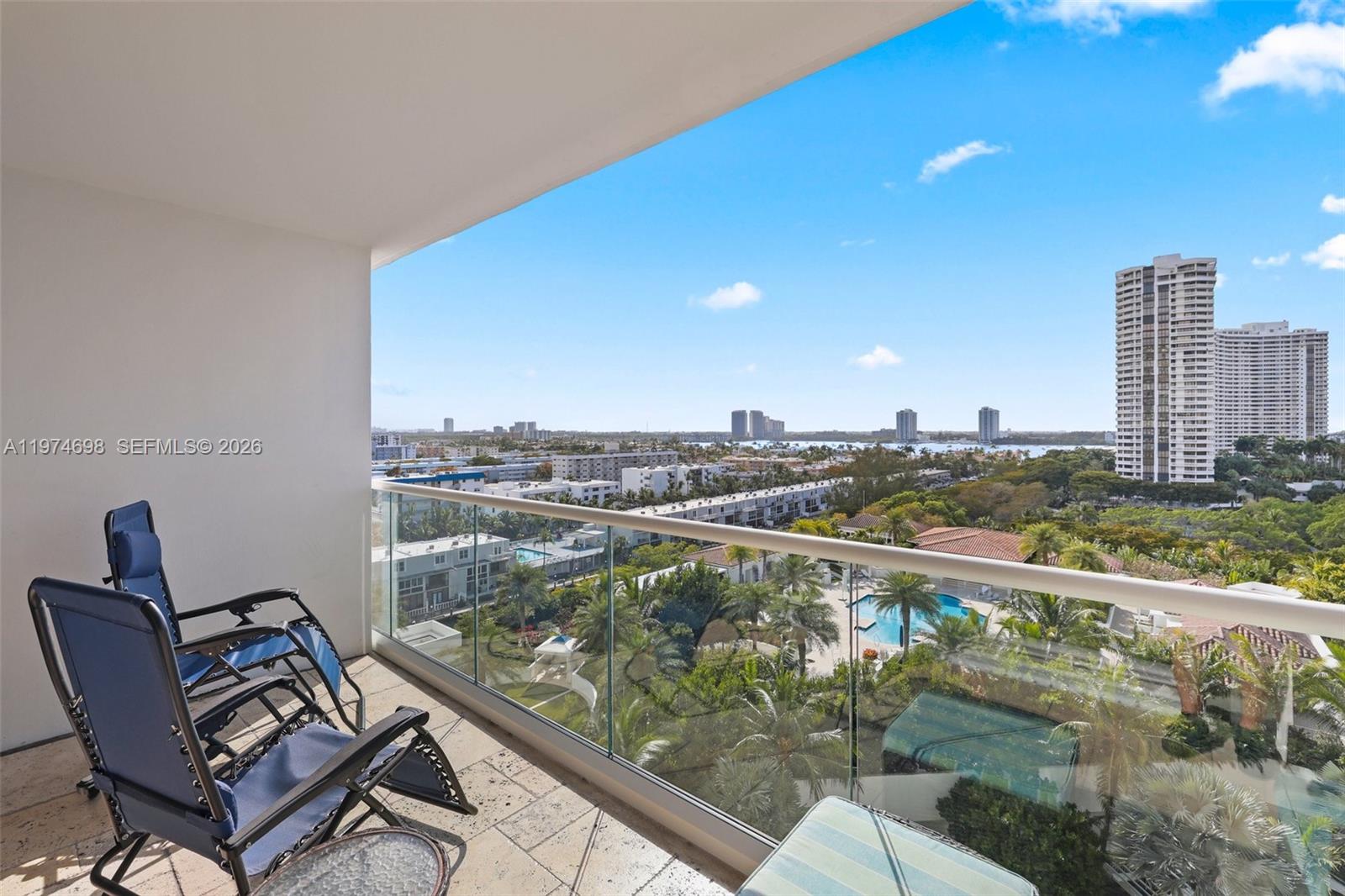 Подробнее 1006 5 / 6 4740 кв.футов $ 2026-03-02 0 Фото