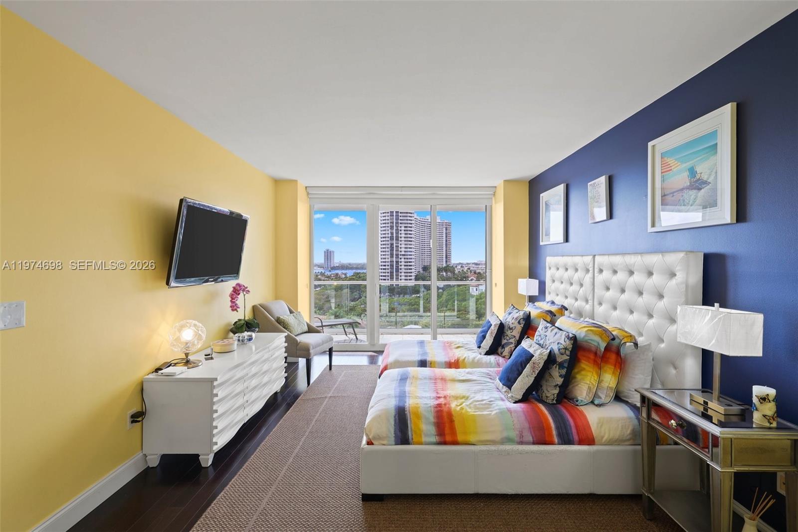 Подробнее 1006 5 / 6 4740 кв.футов $ 2026-03-02 0 Фото