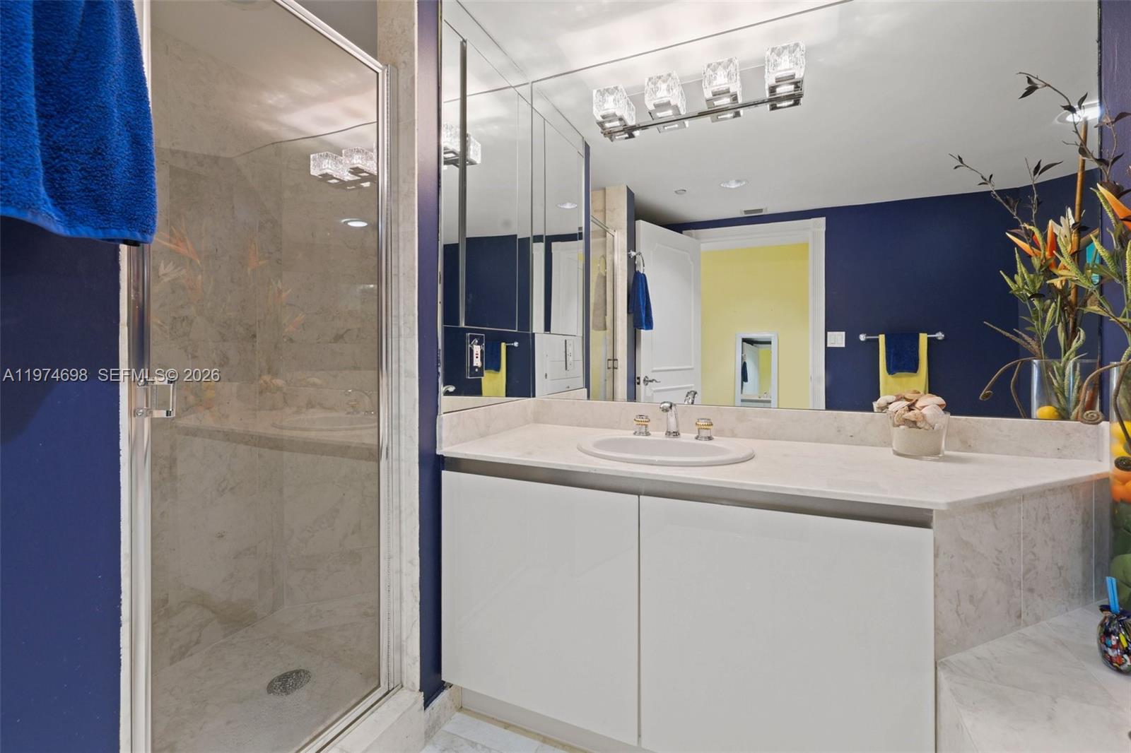 Подробнее 1006 5 / 6 4740 кв.футов $ 2026-03-02 0 Фото