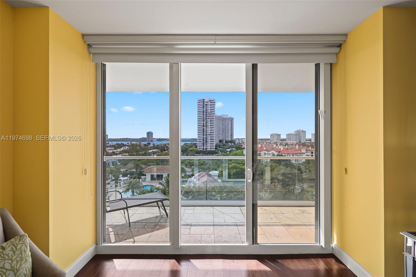 Подробнее 1006 5 / 6 4740 кв.футов $ 2026-03-02 0 Фото