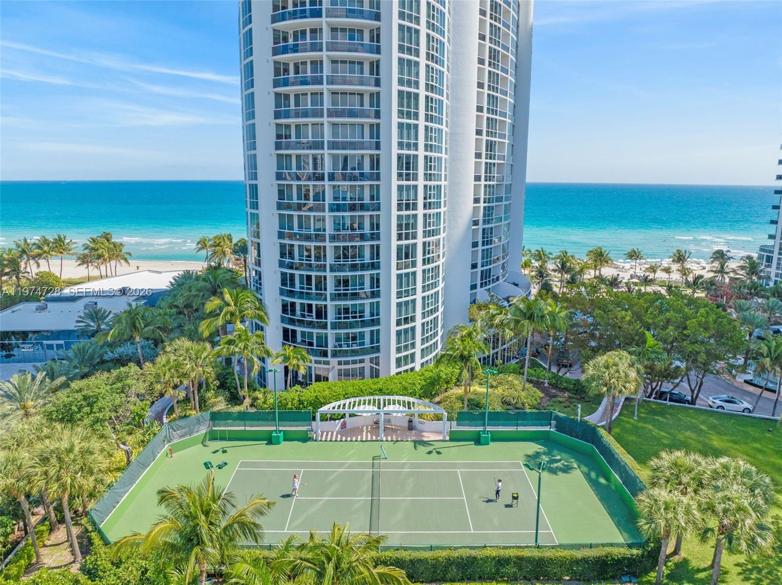 2008 1 / 2 881 sq. ft. $ 2026-03-02 0 foto