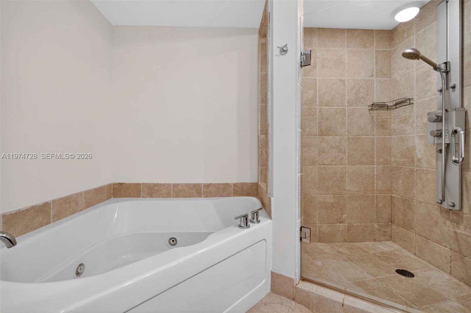 2008 1 / 2 881 sq. ft. $ 2026-03-02 0 foto