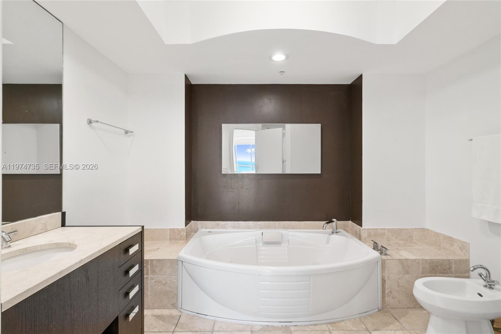 1804 2 / 3 1643 sq. ft. $ 2026-03-02 0 Photo