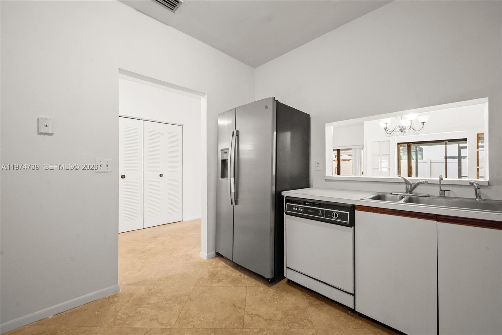 Photo of 21190 Mainsail Cir (21190), Aventura, Florida, 33180 -