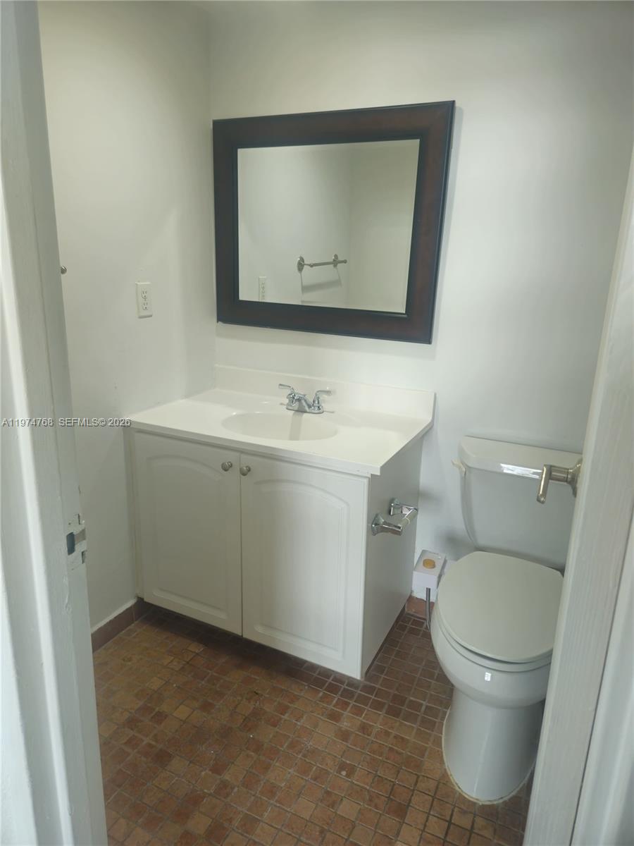 Photo of 3801 Ocean Dr #3A, Hollywood, Florida, 33019 -