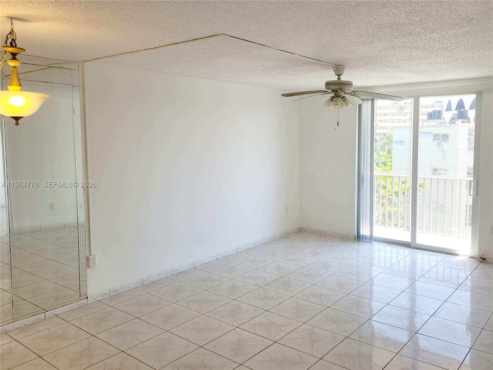 402 1 / 1 686 sq. ft. $ 2026-03-02 0 foto