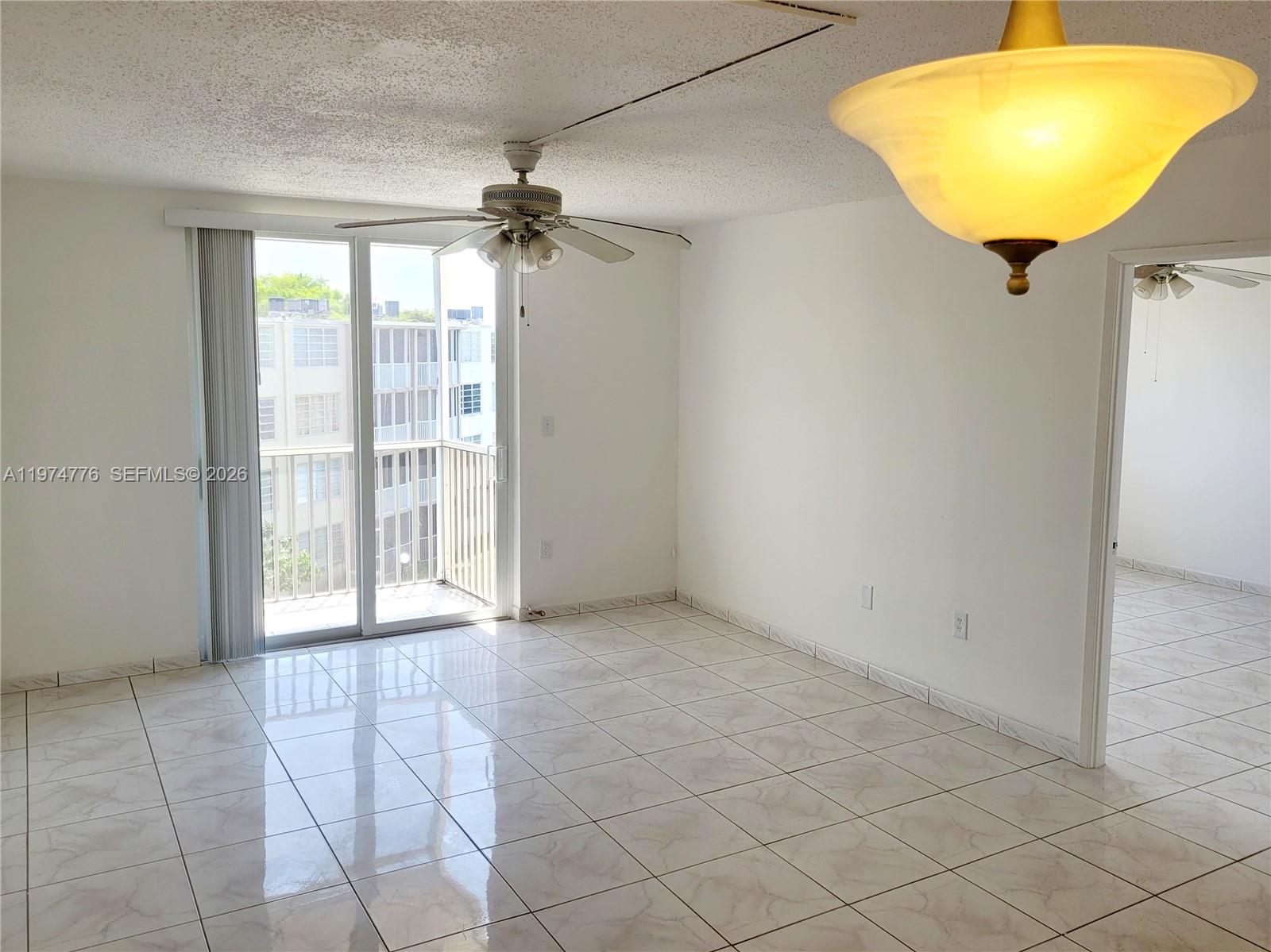 402 1 / 1 686 sq. ft. $ 2026-03-02 0 foto