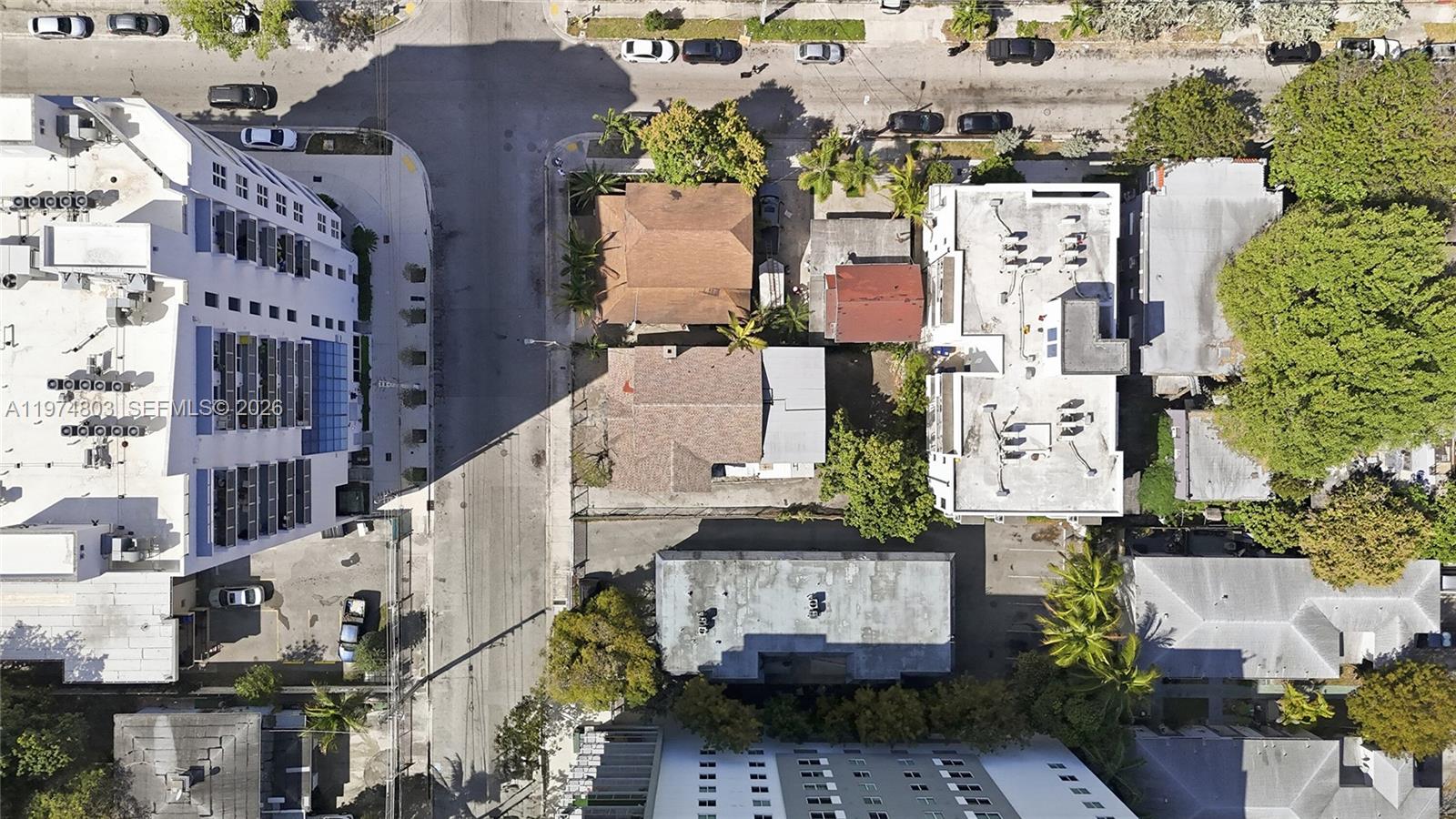   /   кв.футов $ 2026-03-02 0 Фото