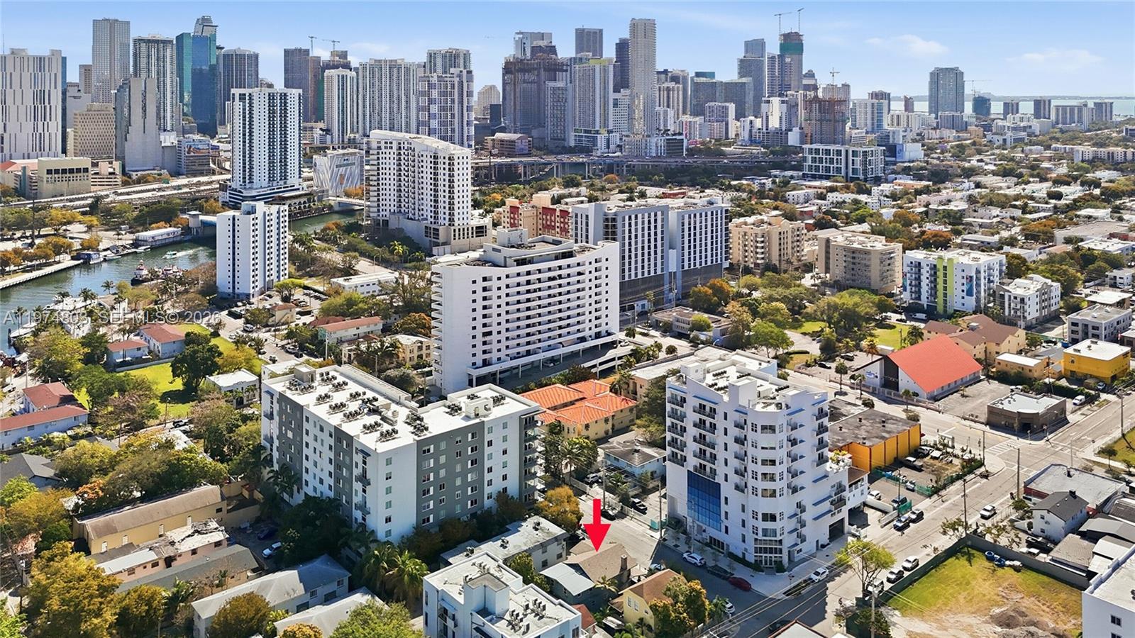   /   кв.футов $ 2026-03-02 0 Фото