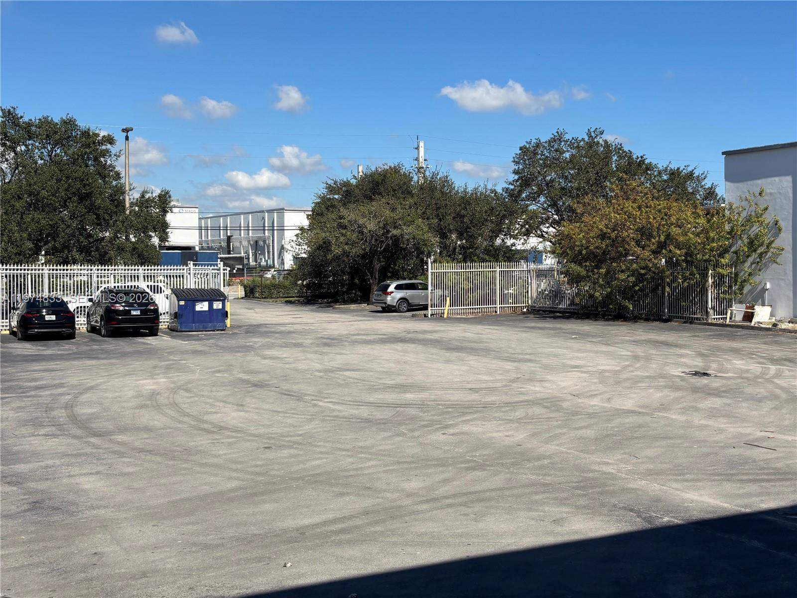 See details / sq. ft. $ 2026-05-18 0 Photo