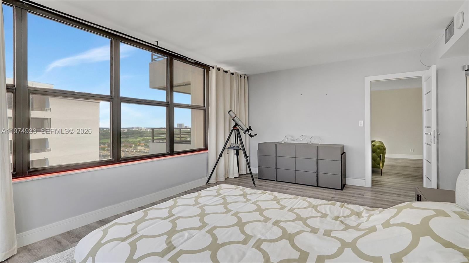 Photo of 2500 Parkview Dr  #1914, Hallandale Beach, Florida, 33009 - 